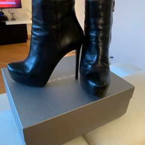 Boots size 37 used